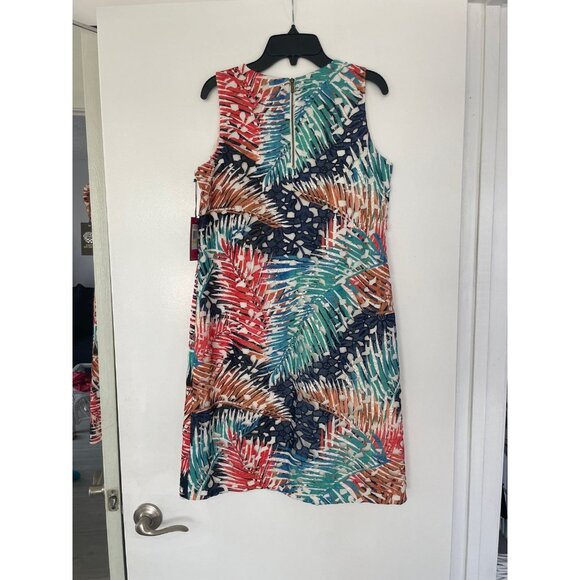 Vince Camuto Tropical Mystique Lace Overlay Shift Dress – Size 4 – NWT – $159 Re - Picture 5 of 8